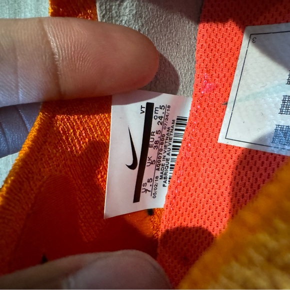 Nike Epic React Flyknit - Picture 5 of 5